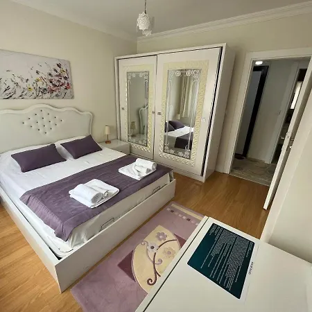 Family In Center Apartman *